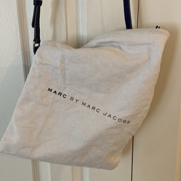 Marc Jacobs cross body - Picture 5 of 5